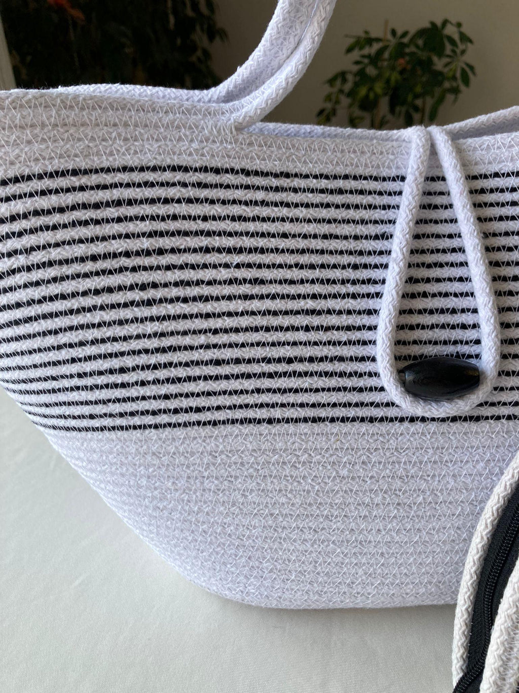 Black&White Handwoven Jute Rope Bag: Black & White Summer Beach Tote