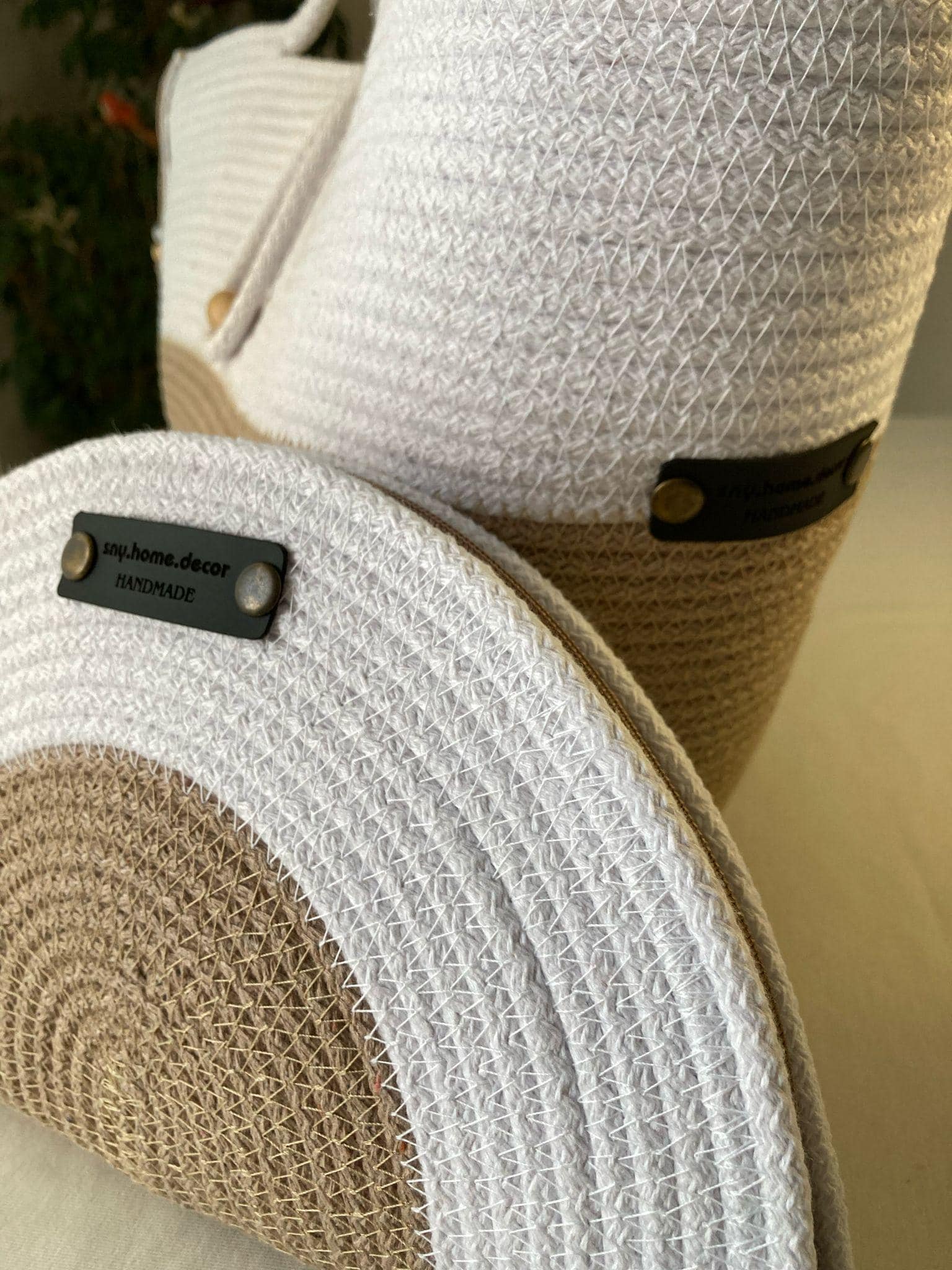 Beige-weiße handgewebte Juteseiltasche: Beige-weißes Baumwollfutter