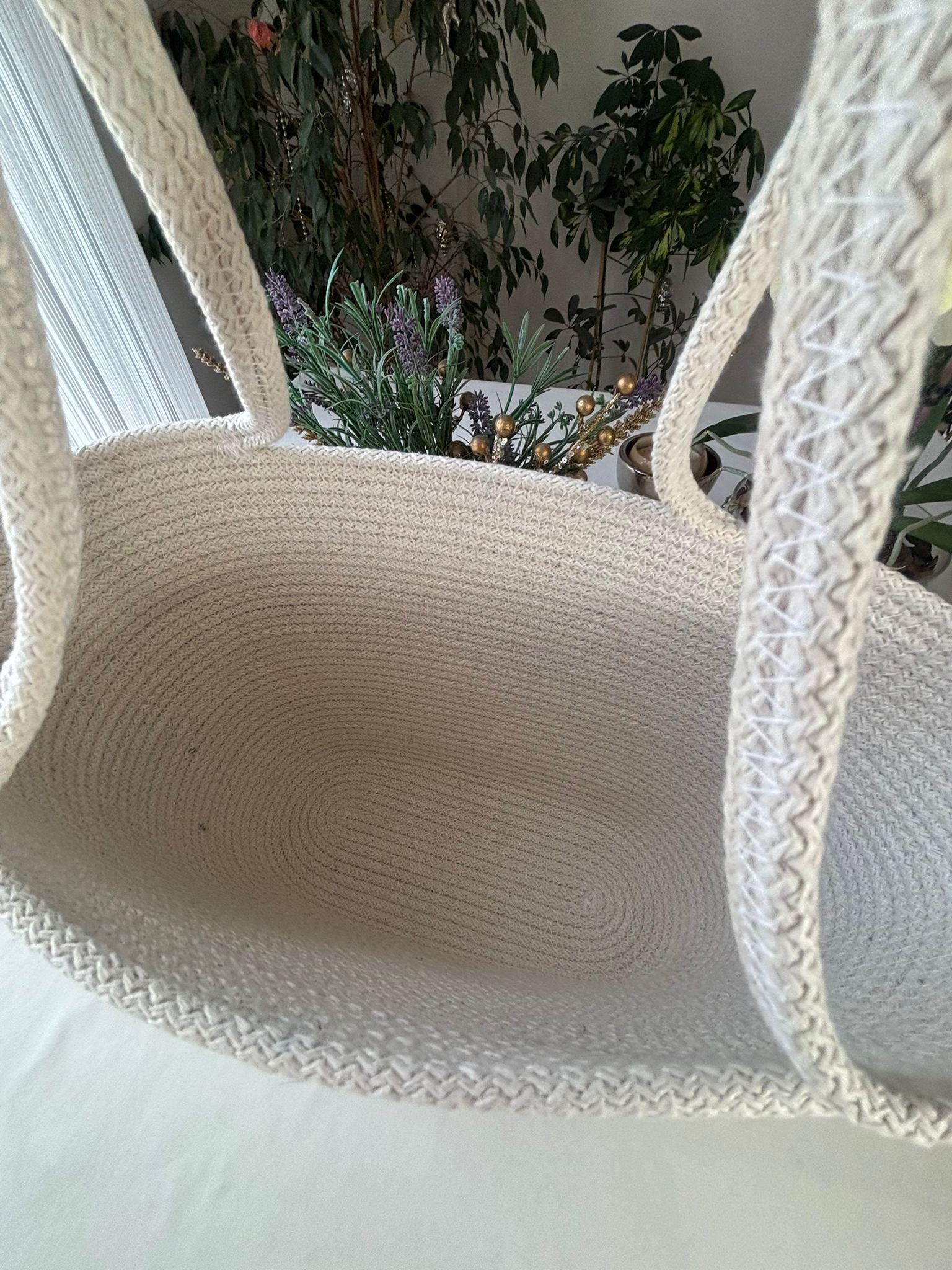 Grüne & weiße handgemachte Juteseil-Umhängetasche: Boho-Tasche