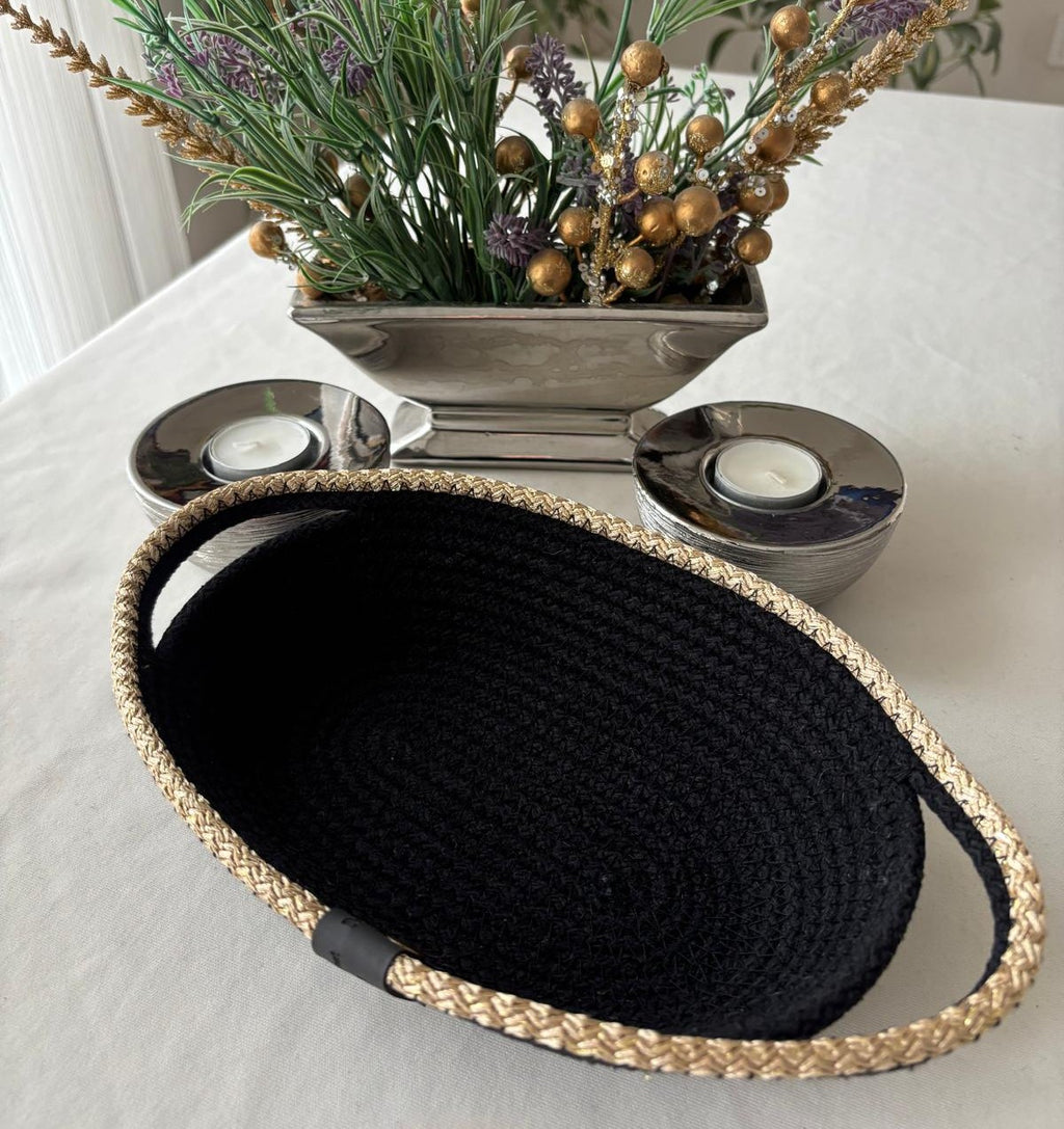 Handmade Terracotta Casserole Dish with Woven Cover - Hot Meal Serving