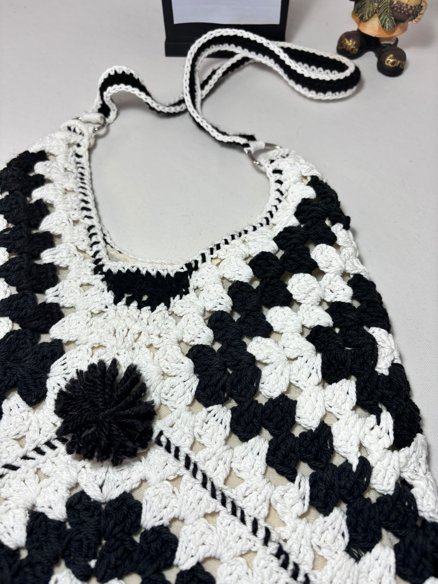 Crochet Granny Square Shoulder Bag | Handmade Black & White Tote | Boho Hobo Bag | Vintage Crochet Purse | Handmade Gift