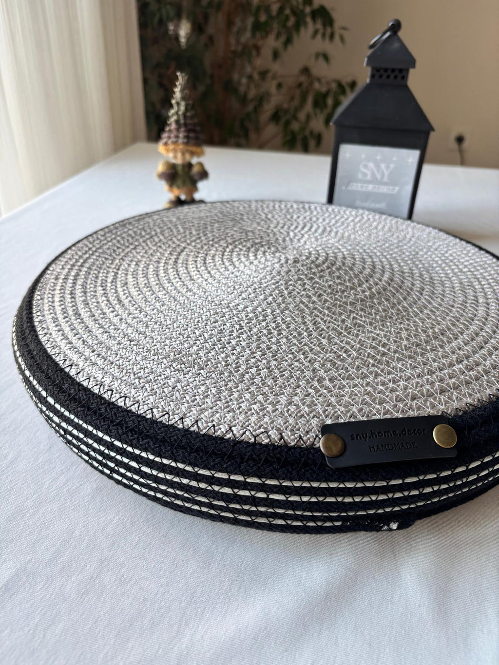 Handmade Rope Basket with Lid, 35 cm Diameter Large Woven Laundry Hamper