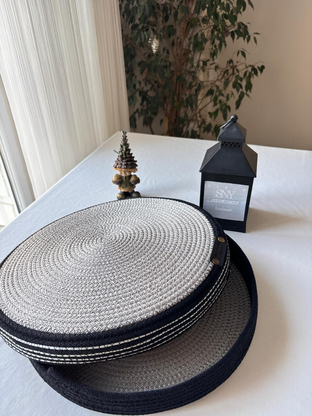 Handmade Rope Basket with Lid, 35 cm Diameter Large Woven Laundry Hamper