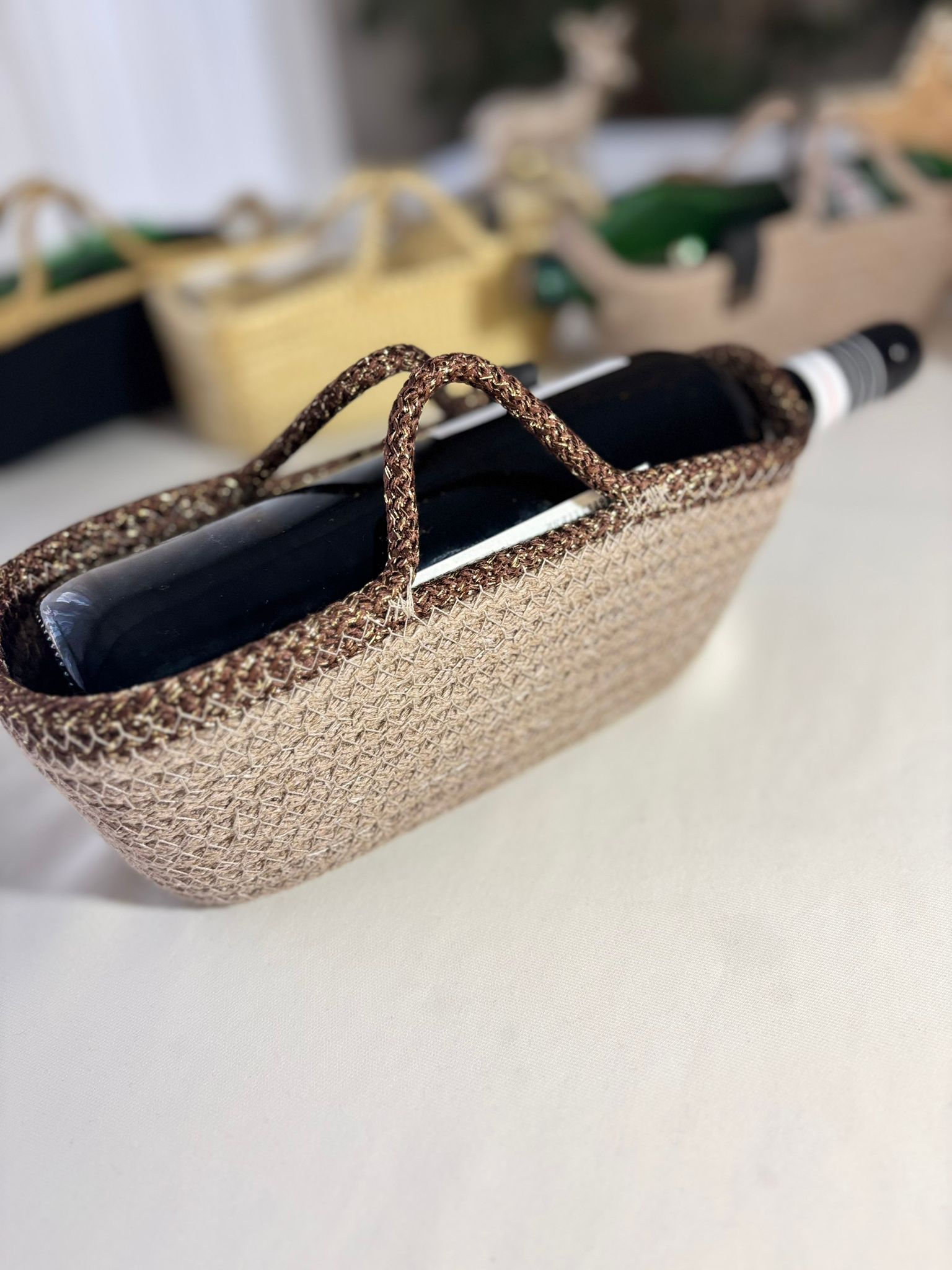 Gehäkelter Weinflaschenhalter – geflochtener Flaschenträger, Geschenktasche