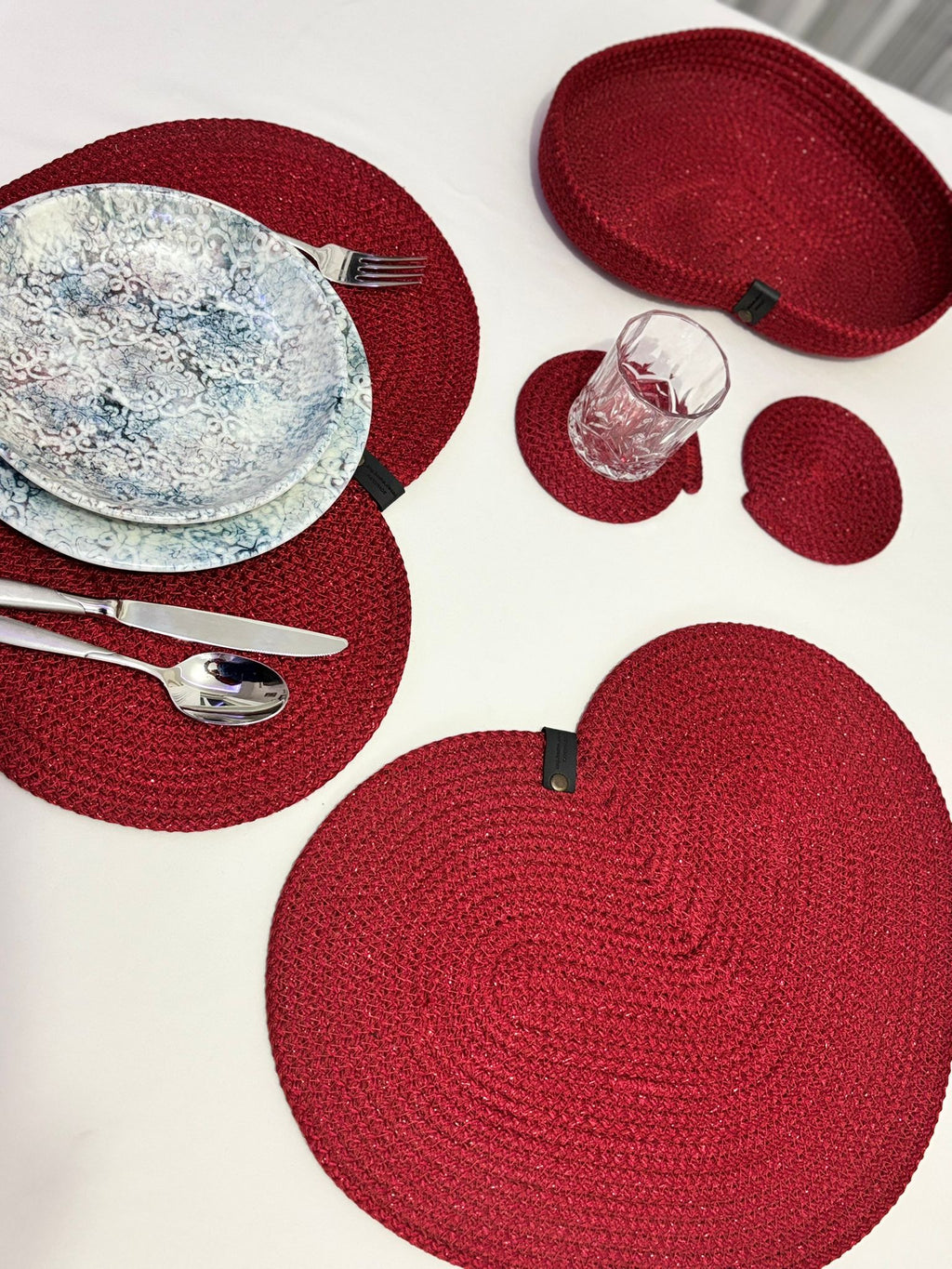 Handwoven Heart Placemat Set: Valentine's Day Dining Table Decor