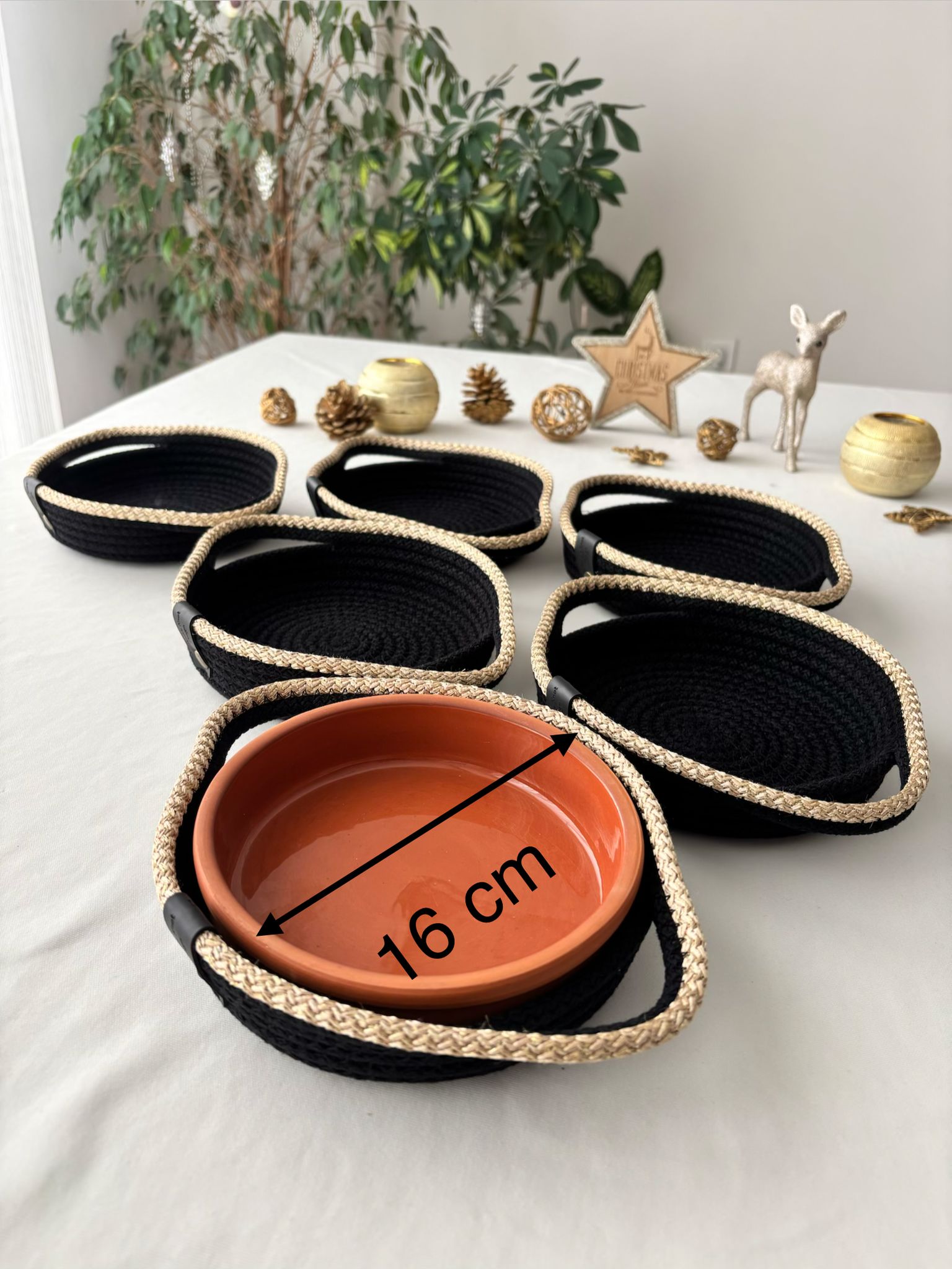 Handmade Terracotta Casserole Dish with Woven Cover - Hot Meal Serving