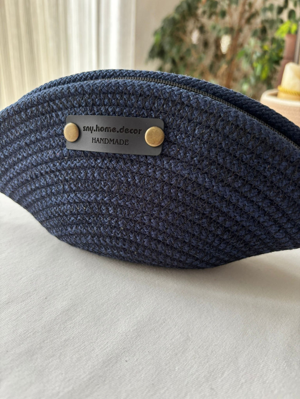 Handwoven Straw Makeup Bag: Boho Cosmetic Zipper Pouch