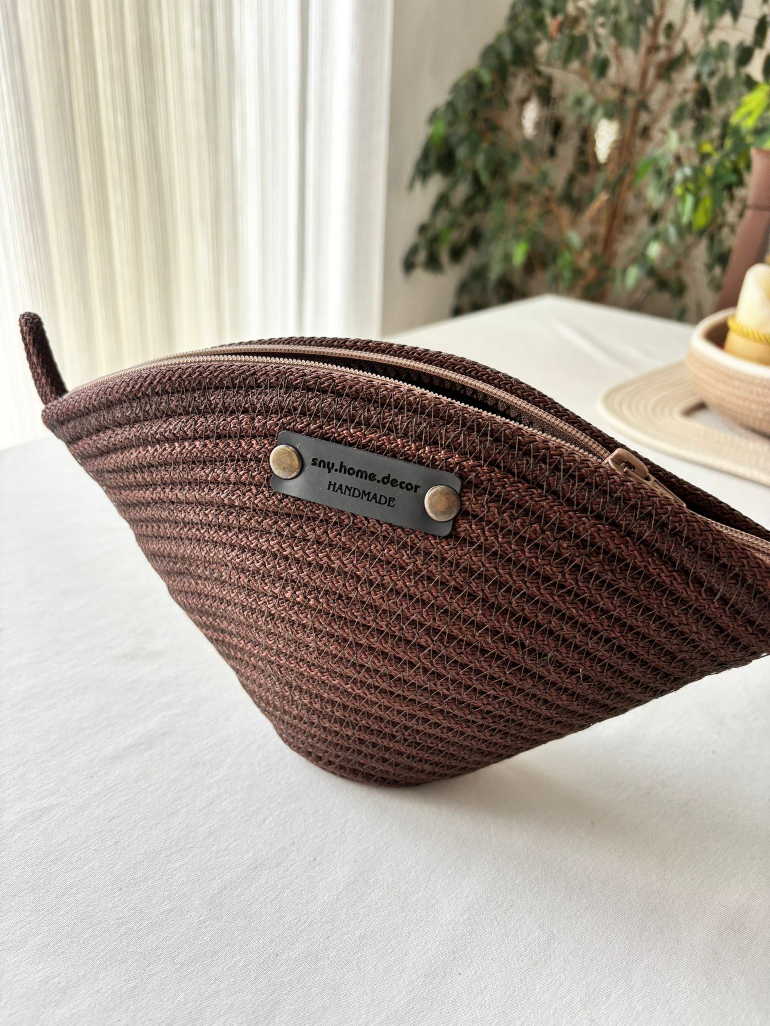 Handwoven Straw Makeup Bag: Boho Cosmetic Zipper Pouch