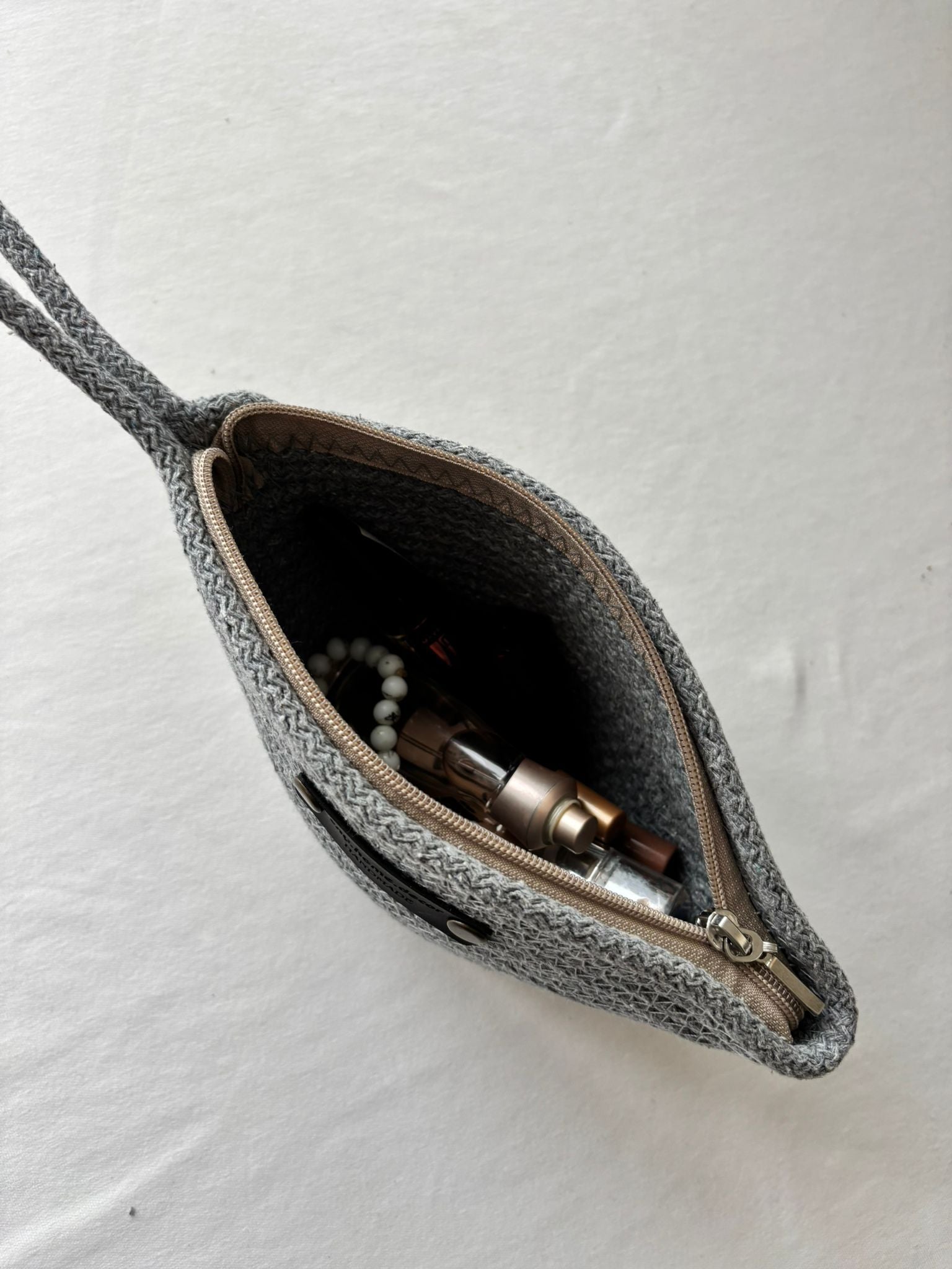 Handwoven Straw Makeup Bag: Boho Cosmetic Zipper Pouch