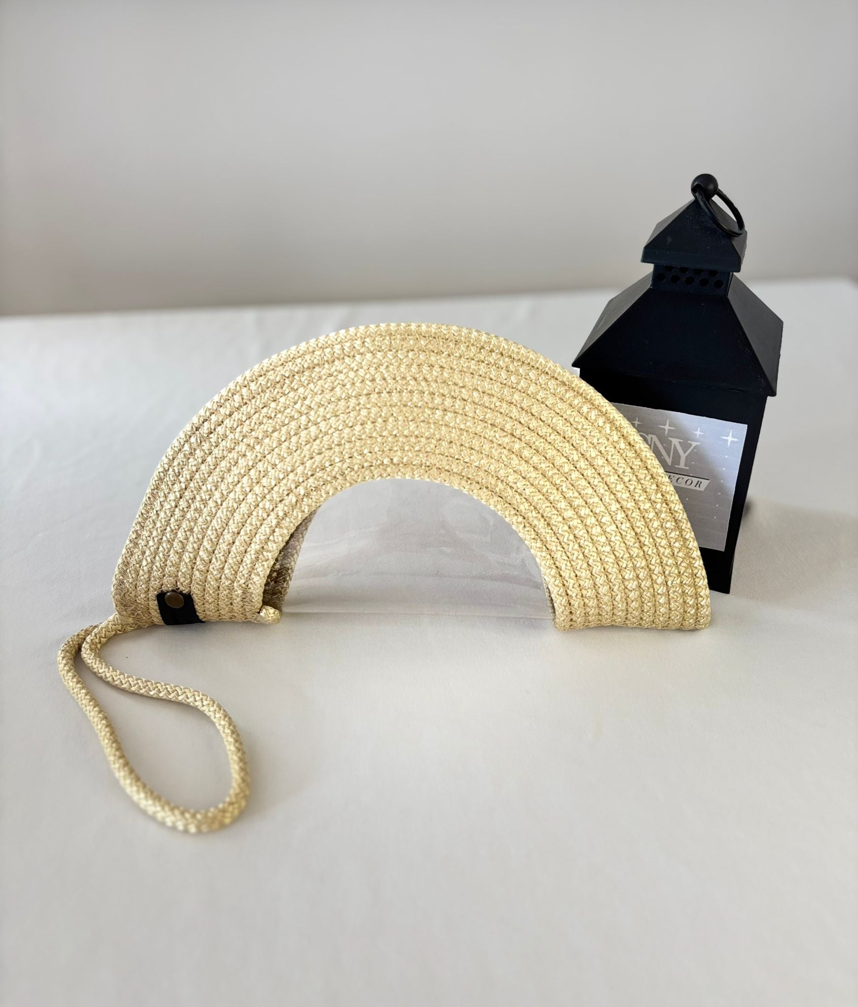 Gehäkelte Halbmond-Clutch: Sommerliche Strandtasche aus Baumwolle, Seil-Armbandtasche