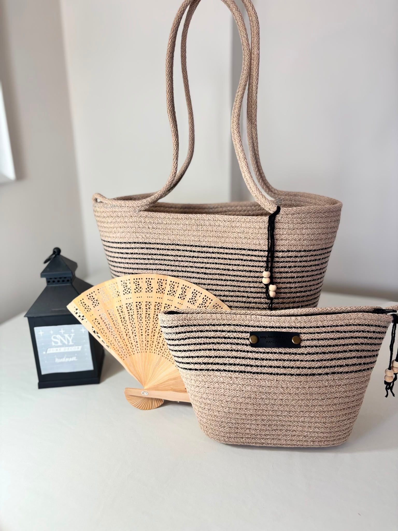 Handmade 2-piece beac bag set in beige and black with matching half-moon clutch