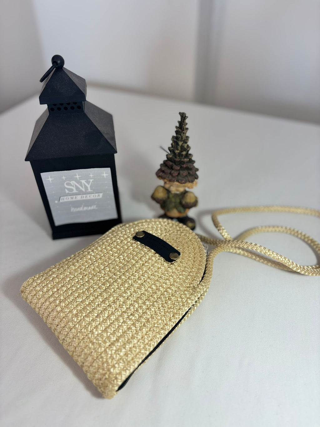 Handmade Woven Phone Crossbody Bag, Straw Cell Phone Purse, Boho Summer Phone Bag, Small Shoulder Bag, Beach Travel Bag