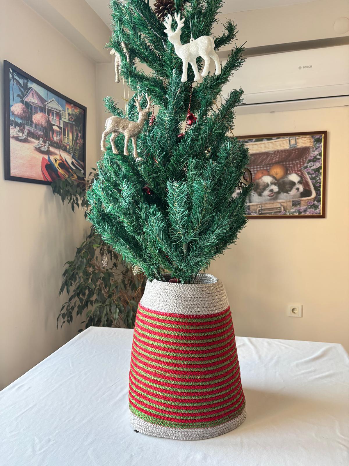 2-Piece Set Handmade Wicker Christmas Tree Stand Cover, Rustic Tree Skirt, Eco-Friendly Base Cover