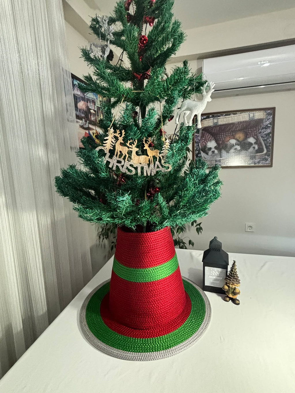 2-Piece Set Red-Green Handmade Wicker Christmas Tree Stand Cover, Rustic Tree Skirt, Eco-Friendly Base Cover