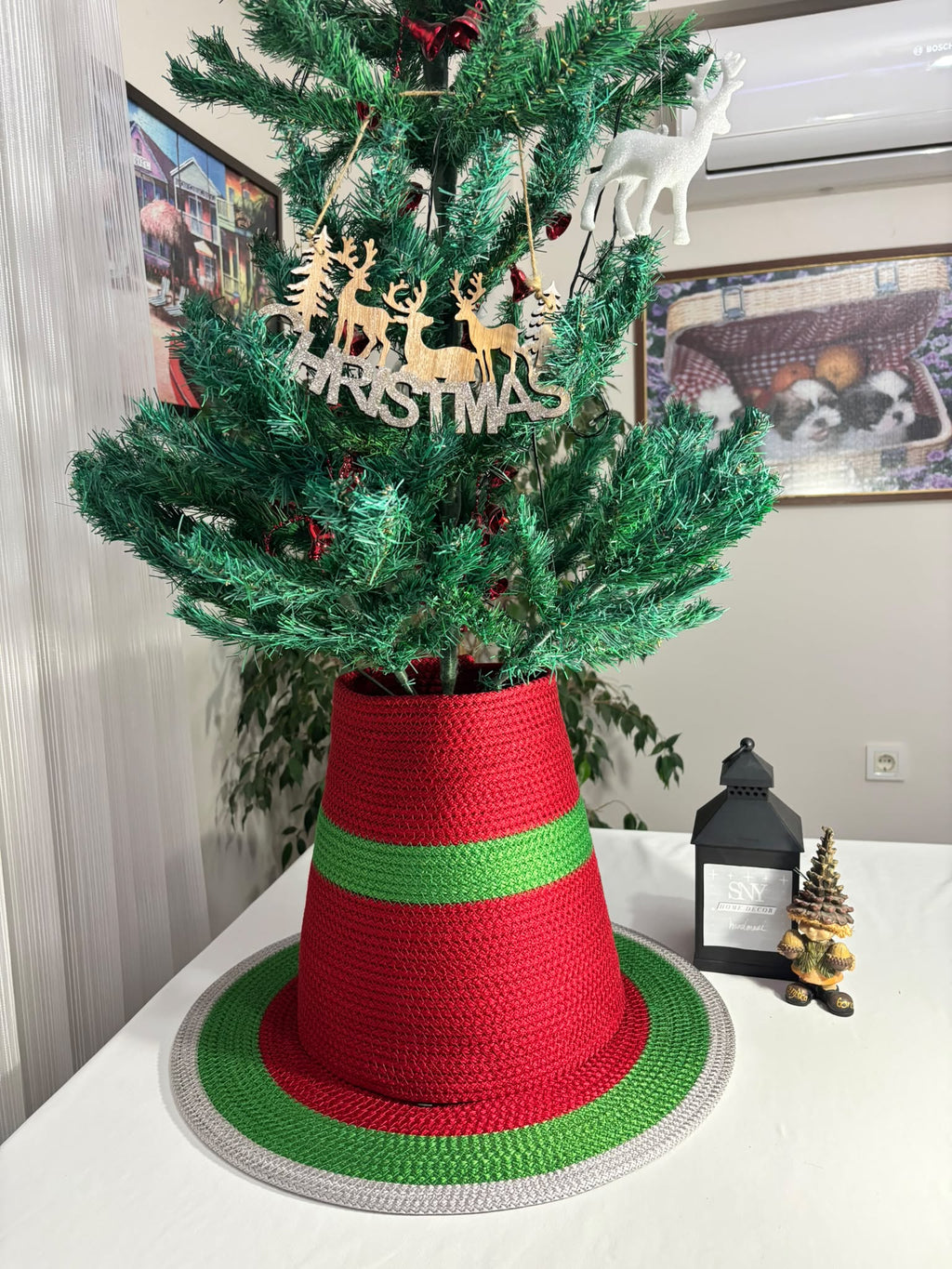 2-Piece Set Red-Green Handmade Wicker Christmas Tree Stand Cover, Rustic Tree Skirt, Eco-Friendly Base Cover