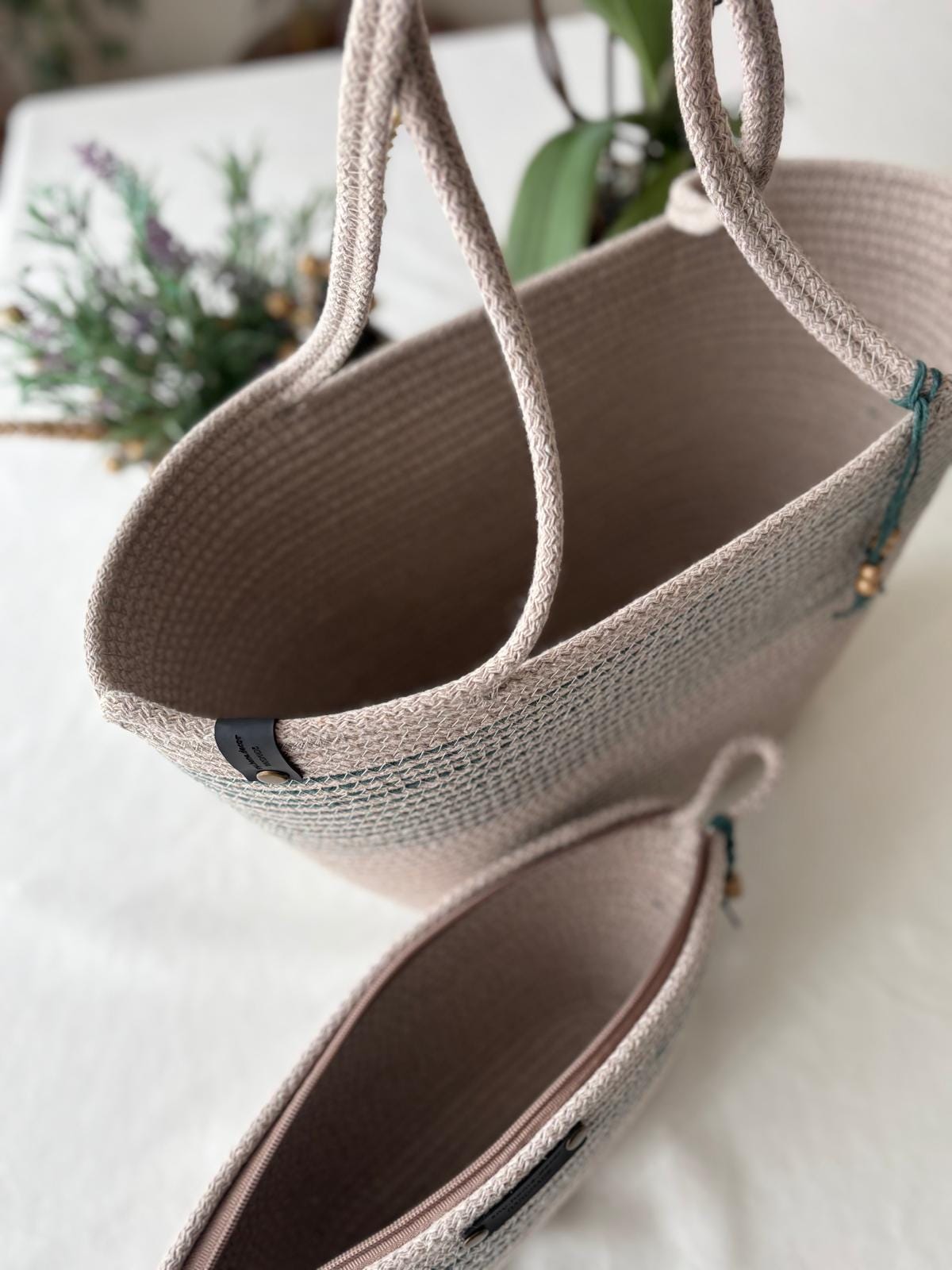 Beige&Grün Handgefertigte geflochtene Jutetasche und Beutel-Set: Beige Clutch & Strandtasche