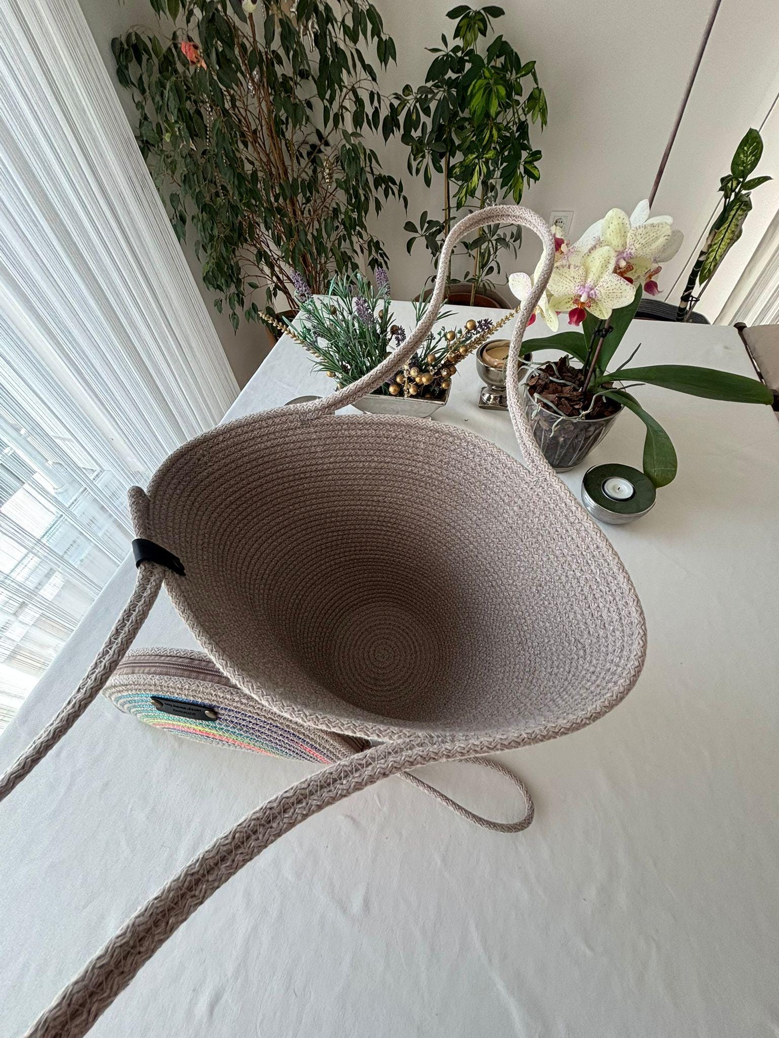 Handmade Jute Rope Handbag: Braided Boho Beach Tote