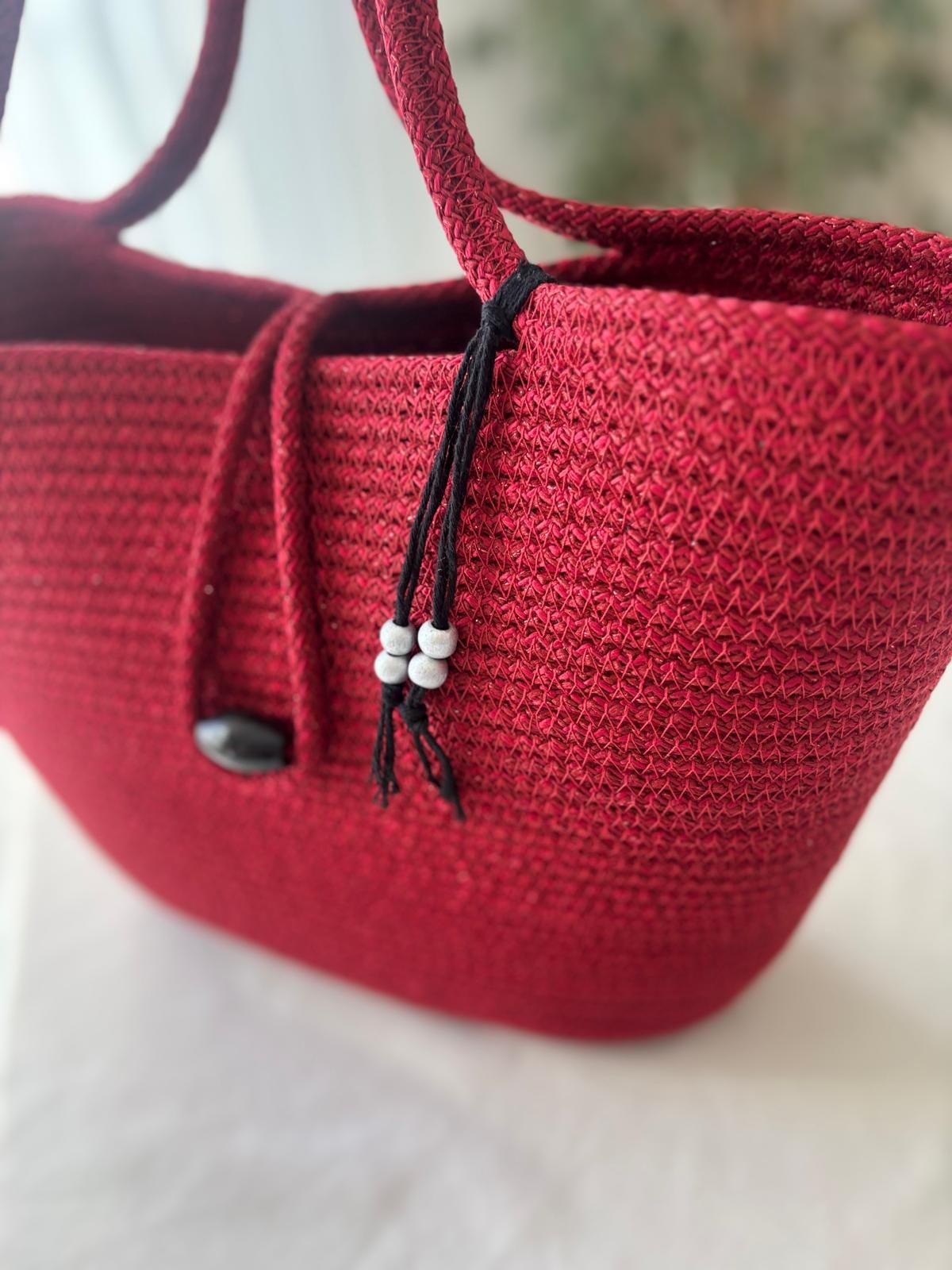 Glänzende rote handgemachte Jute-Seil Umhängetasche: Geflochtene Boho-Tasche