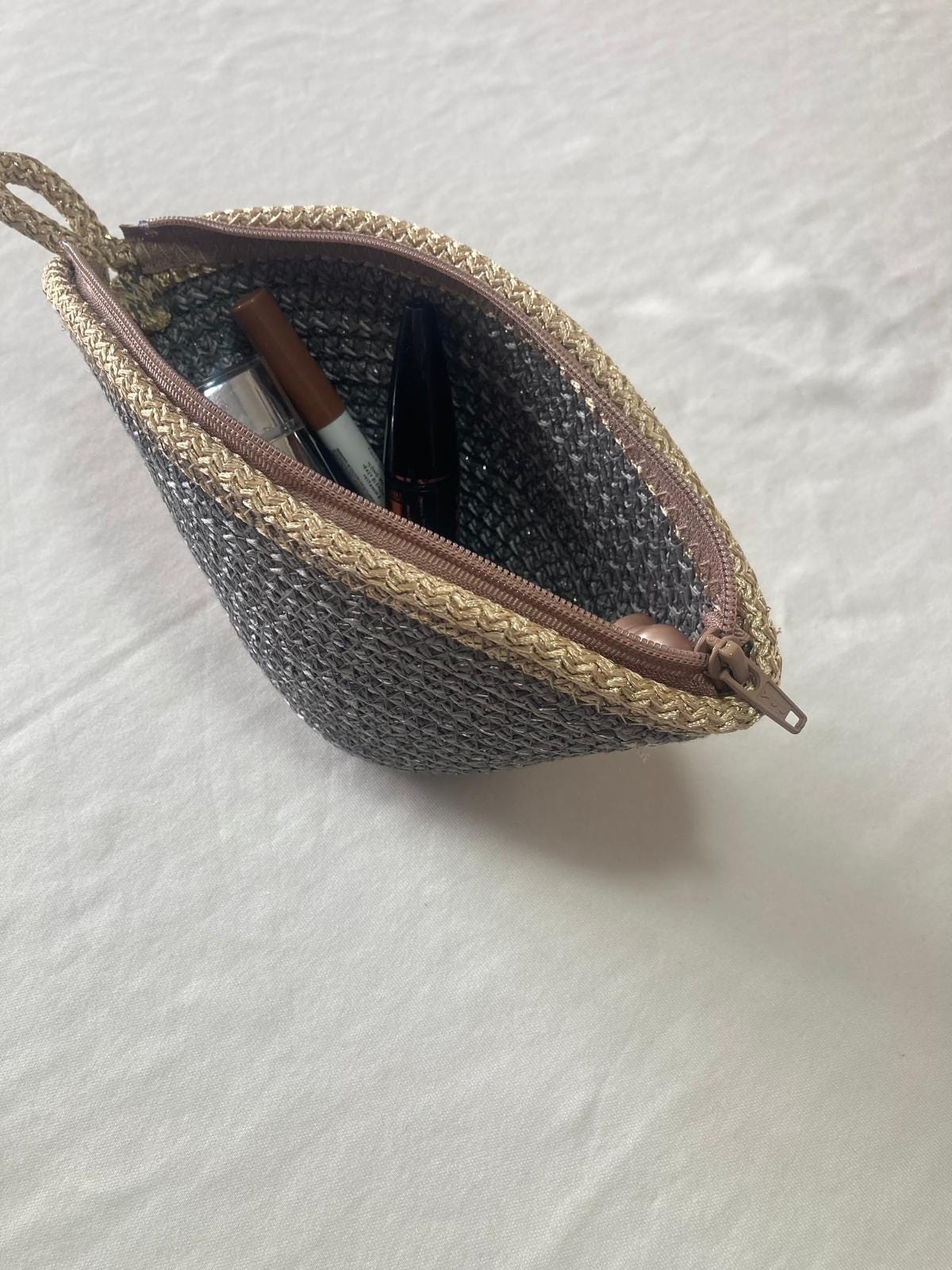 Handwoven Straw Makeup Bag: Boho Cosmetic Zipper Pouch