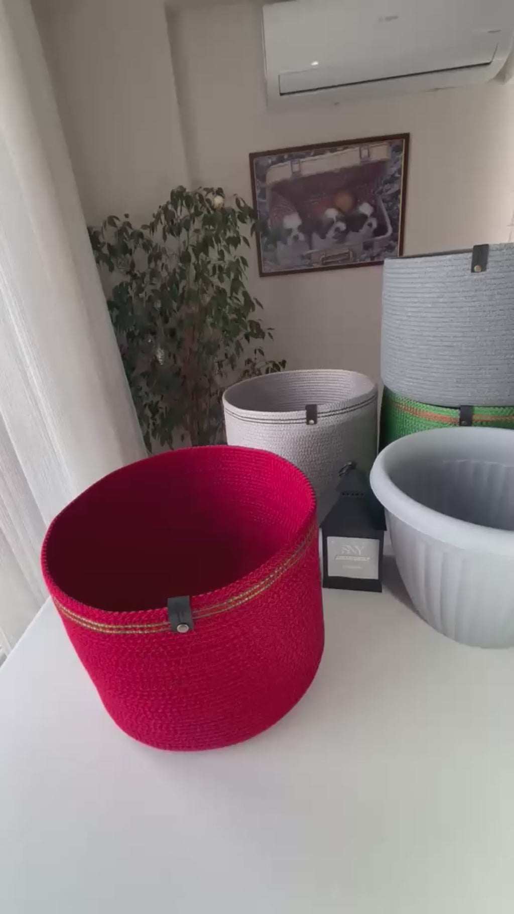 Handgemachter Baumwollseilkorb: Beige & Weiß gewebter Aufbewahrungs-Blumentopfkorb